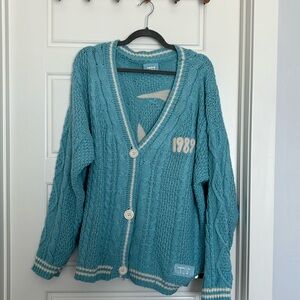 Taylor Swift 1989 Official Cardigan